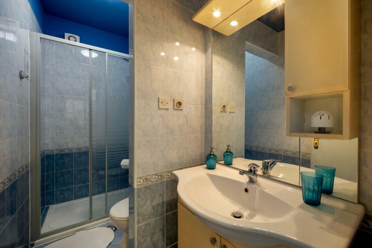 Apartman Alberta Porec Exterior photo